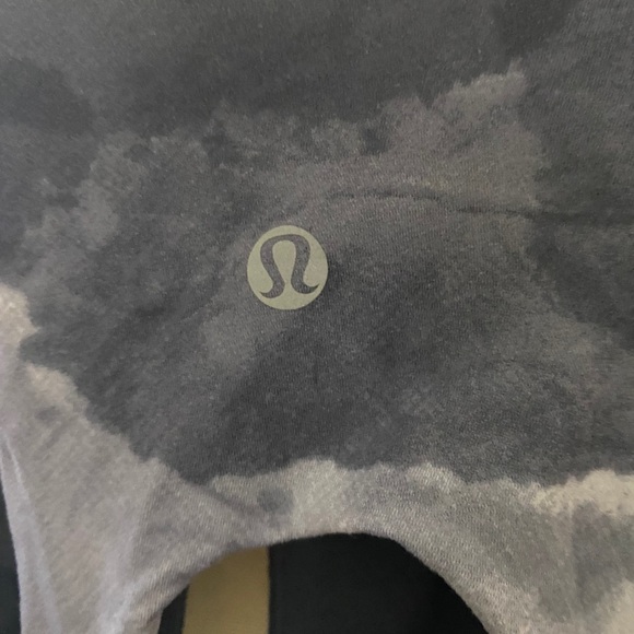 Lululemon Tank Top - Picture 3 of 3